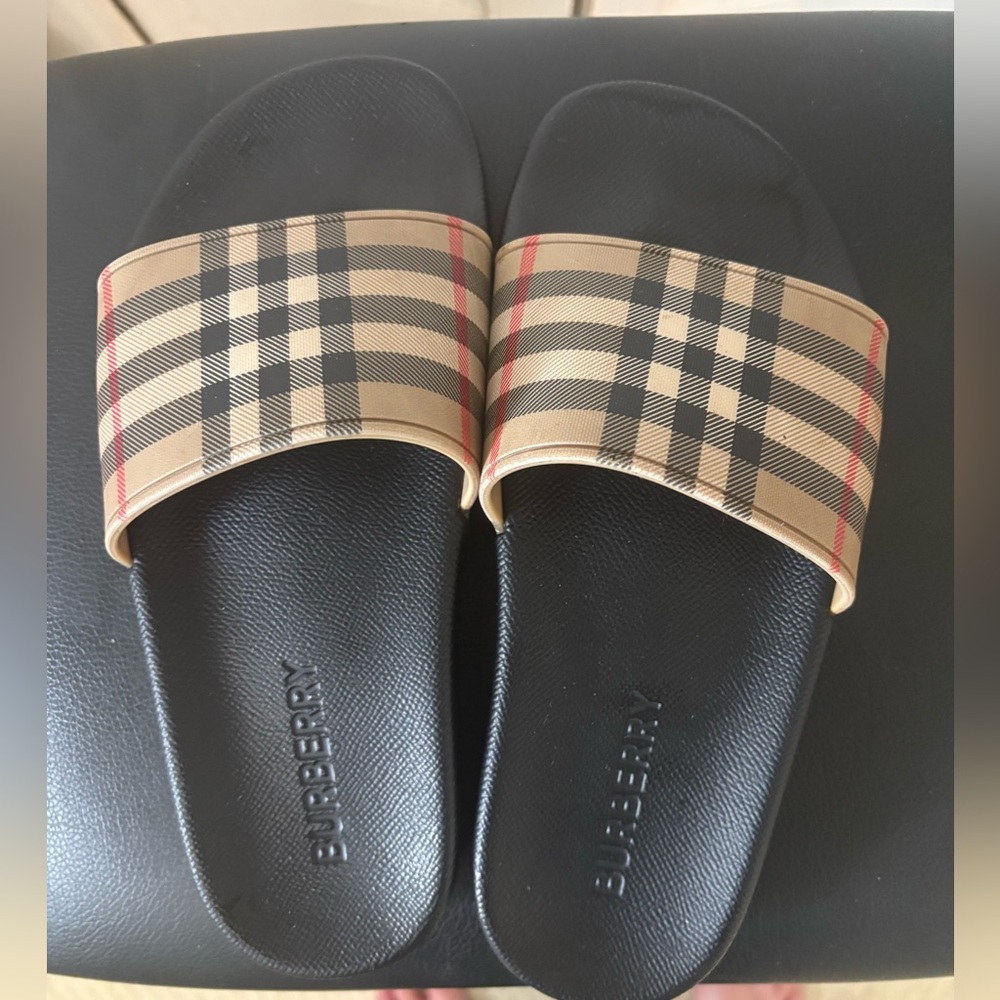 Burberry Beige and Black Check Slides